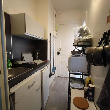 Апартаменты Avec Kitchenette Separee A - Fr-1-555-105